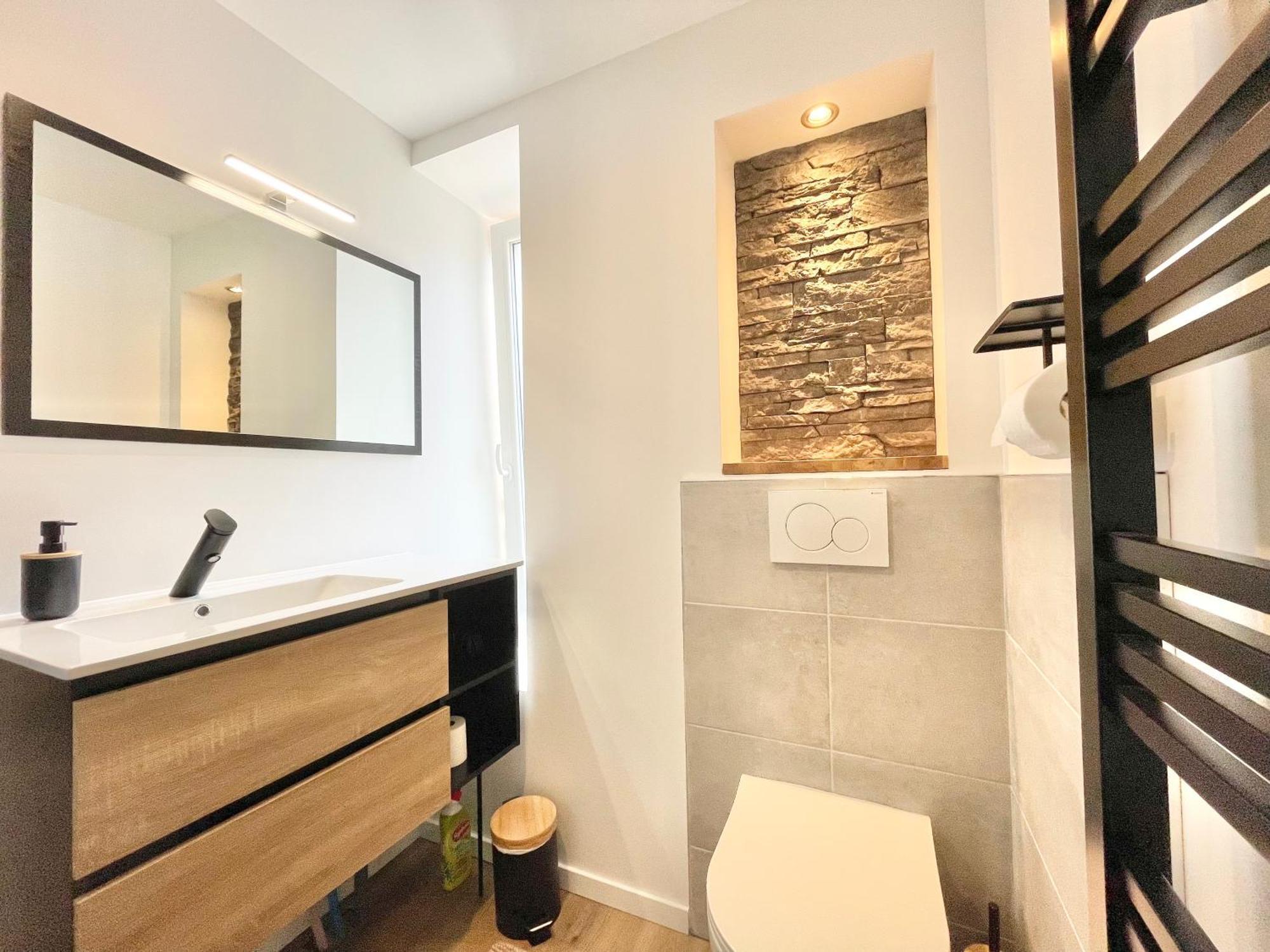 Le Calloch 2D - Studio 4 Etoiles - Quartier Gare - Wifi - Netflix Quimper Exterior photo